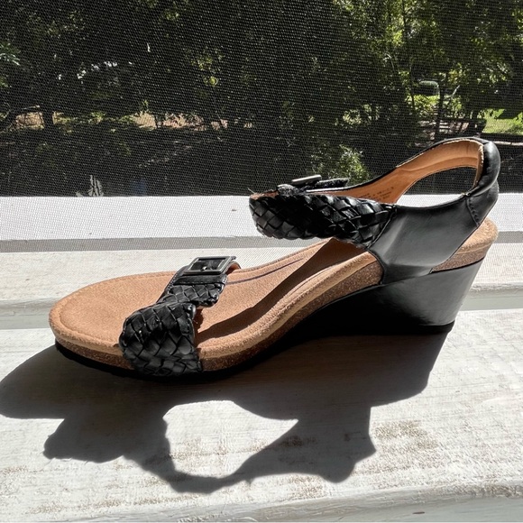 Aetrex - Grace EW160W Black Leather Woven Wedge Sandals Women’s Size 9-9.5 (40) - Picture 4 of 10